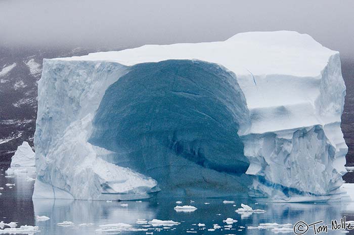 Greenland_20060913_0617_X_046