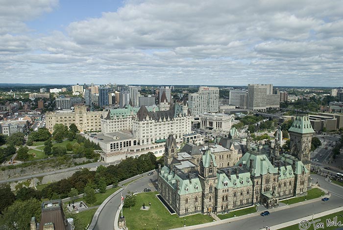 ArcticQ_20080825_161438_528_20.jpg - Across the canal from the Parliament complex is the Fairmont Hotel in Ottawa, Canada.