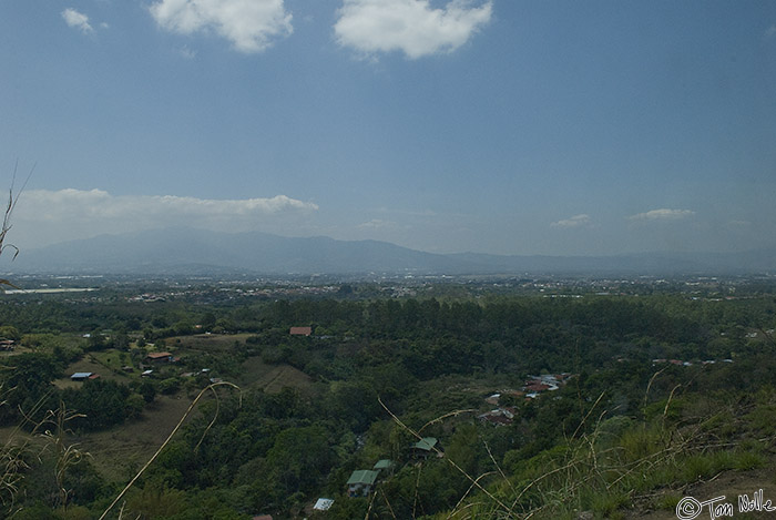 CostaRica_20100326_123612_018_20.jpg - The view of the central plateau and San Jose suburbs from the area of the Doka Estate Coffee Plantation.