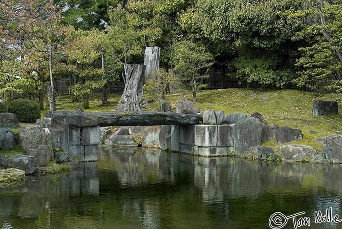 Japan_20080411_202516_142_20.jpg - A stone bridge in a garden at Nijo Castle Kyoto Japan.