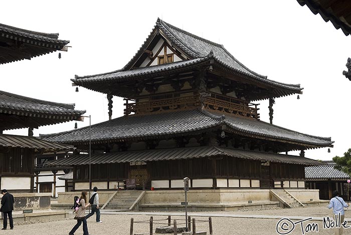 Japan_20080413_015310_459_20.jpg - One of the two oldest wooden buildings (the other being the Pagoda), some of this was damaged by fire and restored, but beams suggest the trees were cut before 670 AD.  Nara Japan