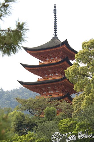 Japan_20080421_201140_853_2X.jpg - This pagoda in Miyajima, Japan, is one of the tallest we saw.