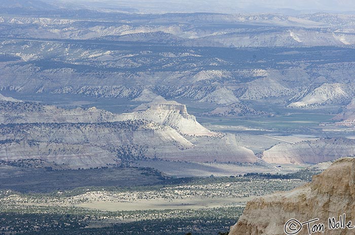 Canyonlands_20080526_171426_883_2X.jpg - Looking east beyond the main canyon area, you can see the dramatic formations of the Colorado plateau.  Bryce Canyon Utah.